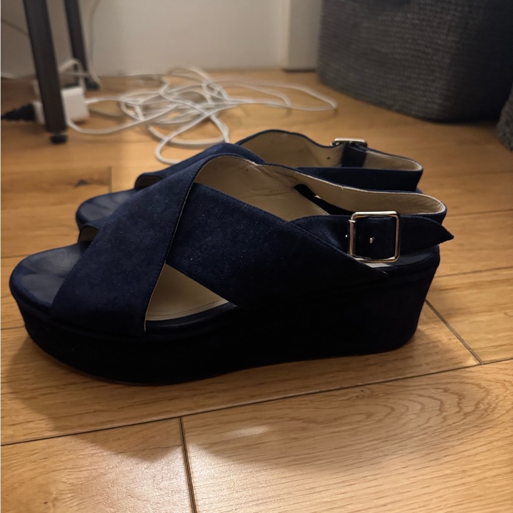 Theory navy blue suede platforms